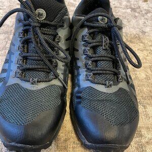 Merrell Waterproof Women’s Hiking Shoes | Black & Grey | Size 7 US